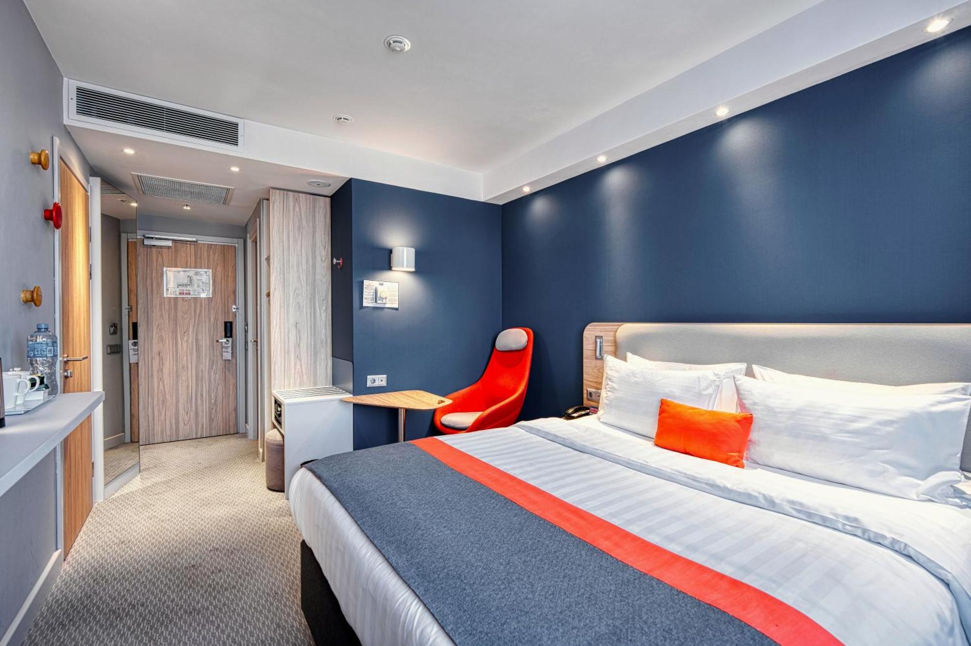 Holiday Inn Express - Almaty By Ihg Extérieur photo