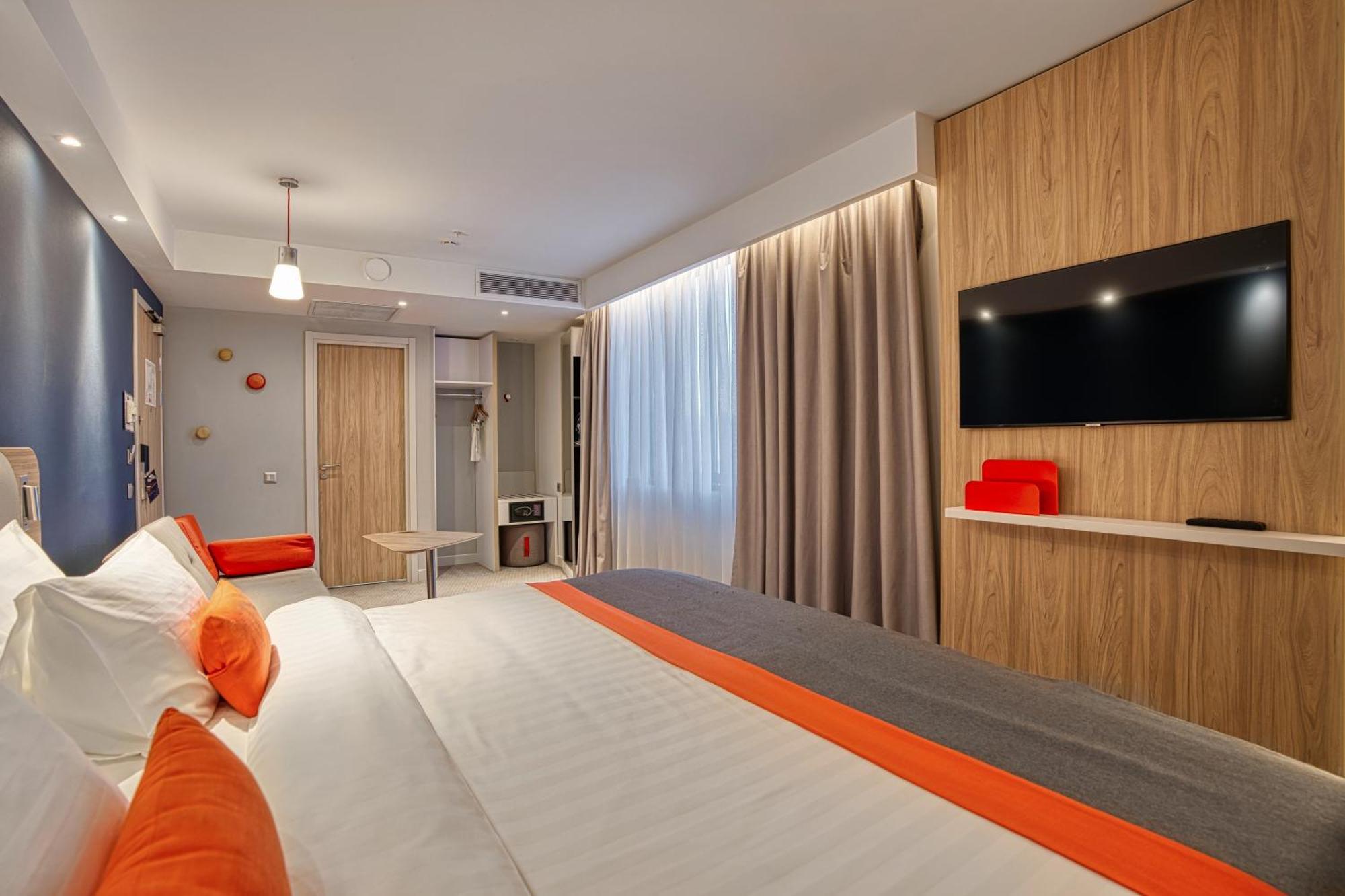 Holiday Inn Express - Almaty By Ihg Extérieur photo